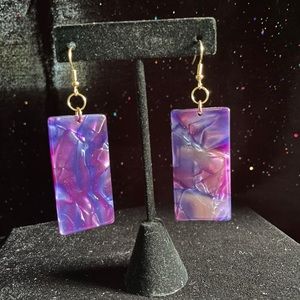 Monochromatic purple rectangle earrings!